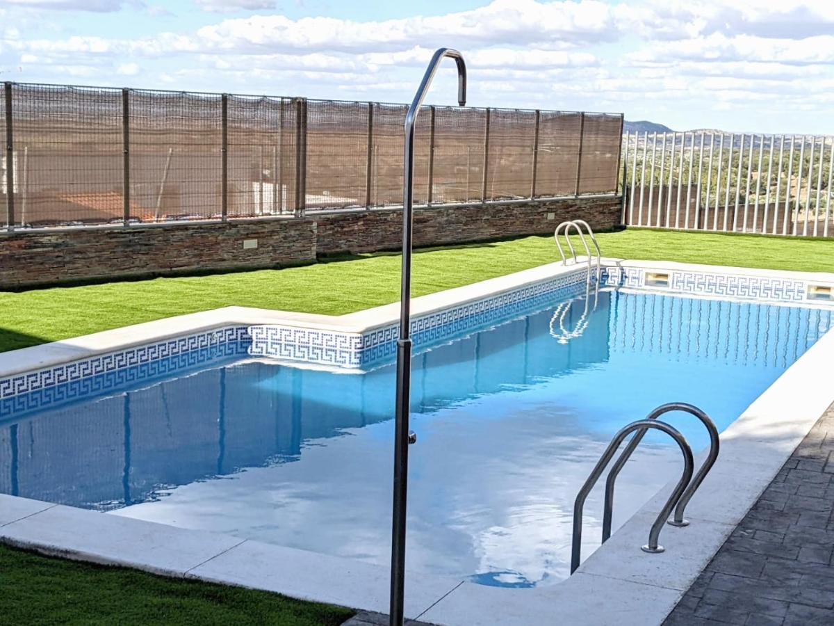 La Martela De Segura Apartamento Rural Piscina Segura de León 外观 照片